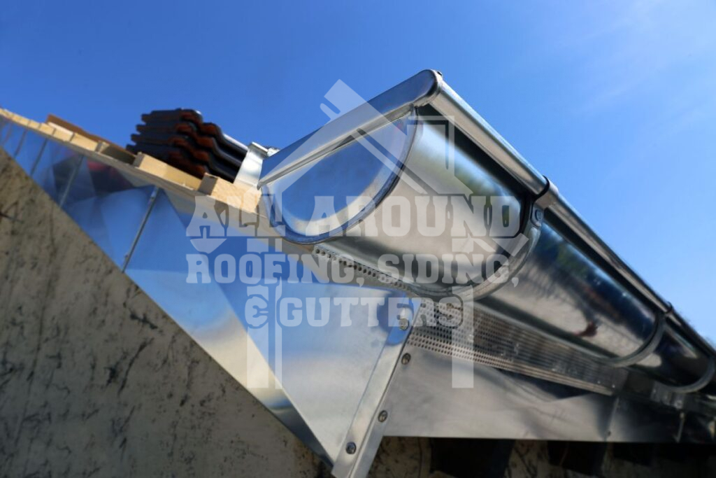 Aluminum gutter